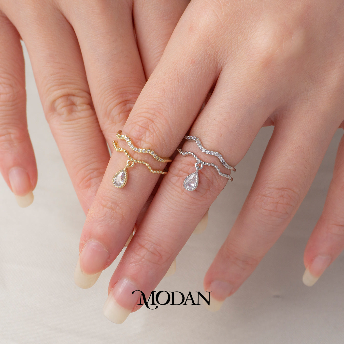 Dangle Teardrop Stacking Ring Cincin Gelombang Dua Layer Hypoallergenic Gold Plated