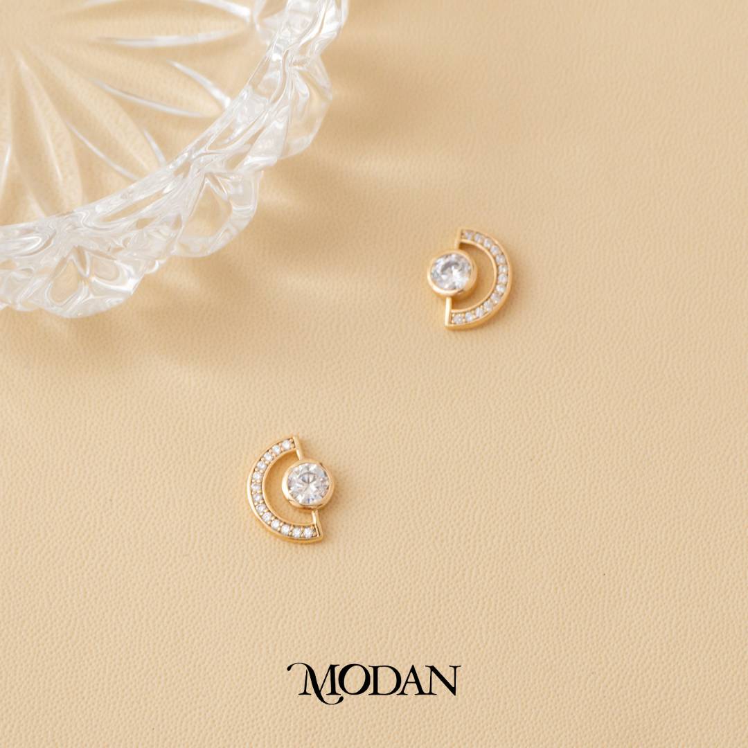 (13mm) Sparkling Semicircle Stud Earrings Anting Tusuk Setengah Lingkaran Hypoallergenic Gold Plated
