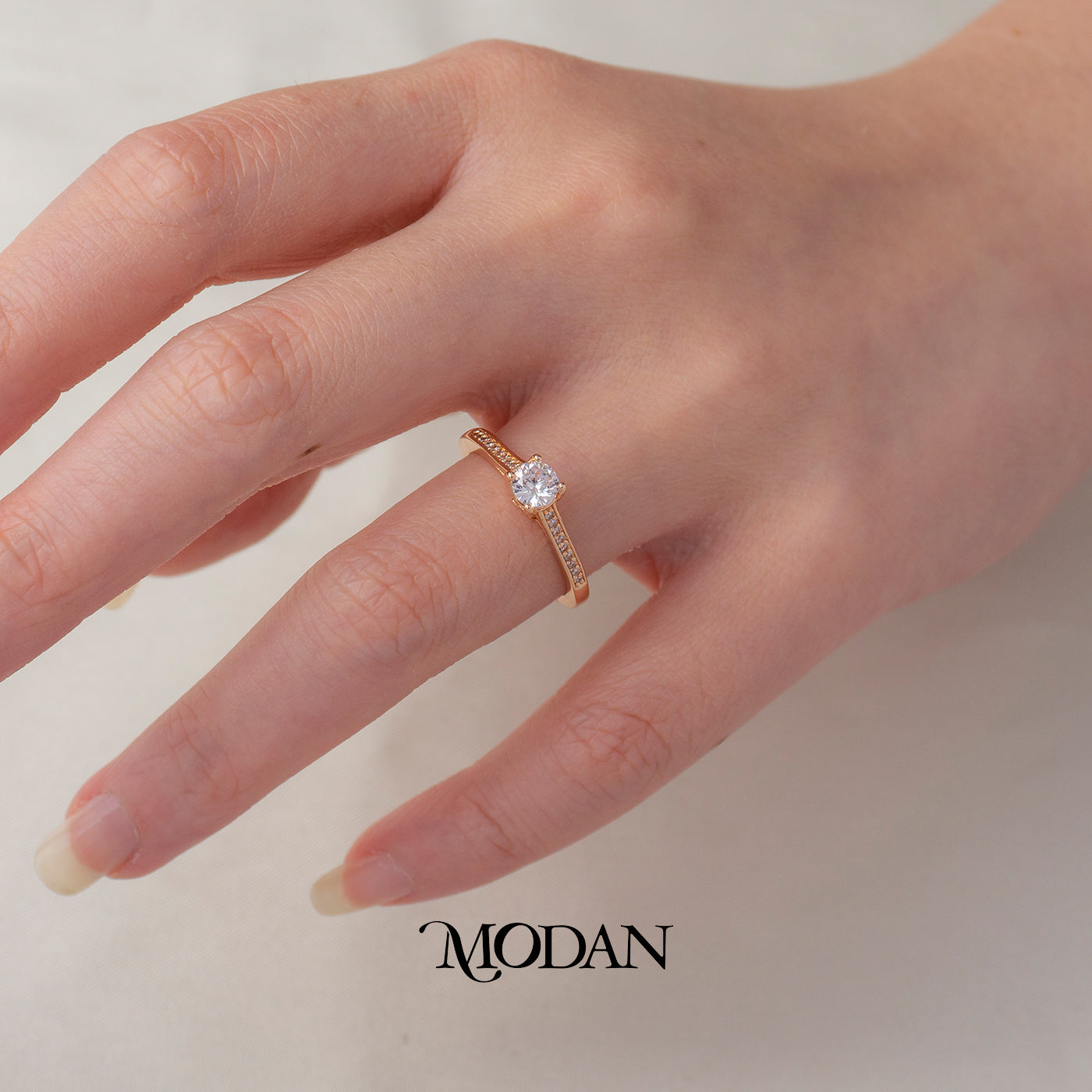 Classic Moissanate Wedding Ring Cincin Kawin Klasik Zirconia Hypoallergenic Gold Plated