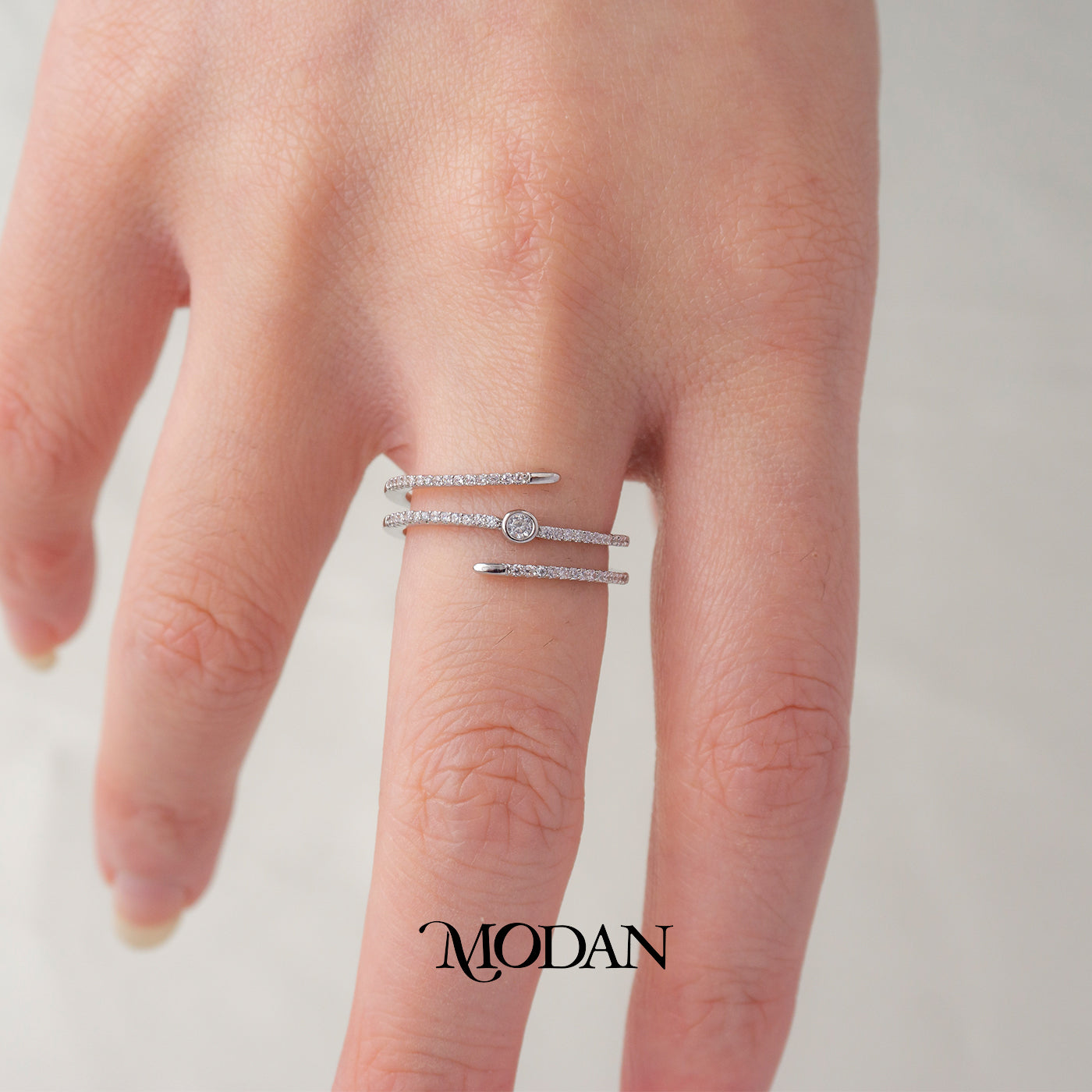 Dainty Silver Spiral Ring Cincin Lilit Tiga Garis Permata Solitaire Hypoallergenic Gold Plated
