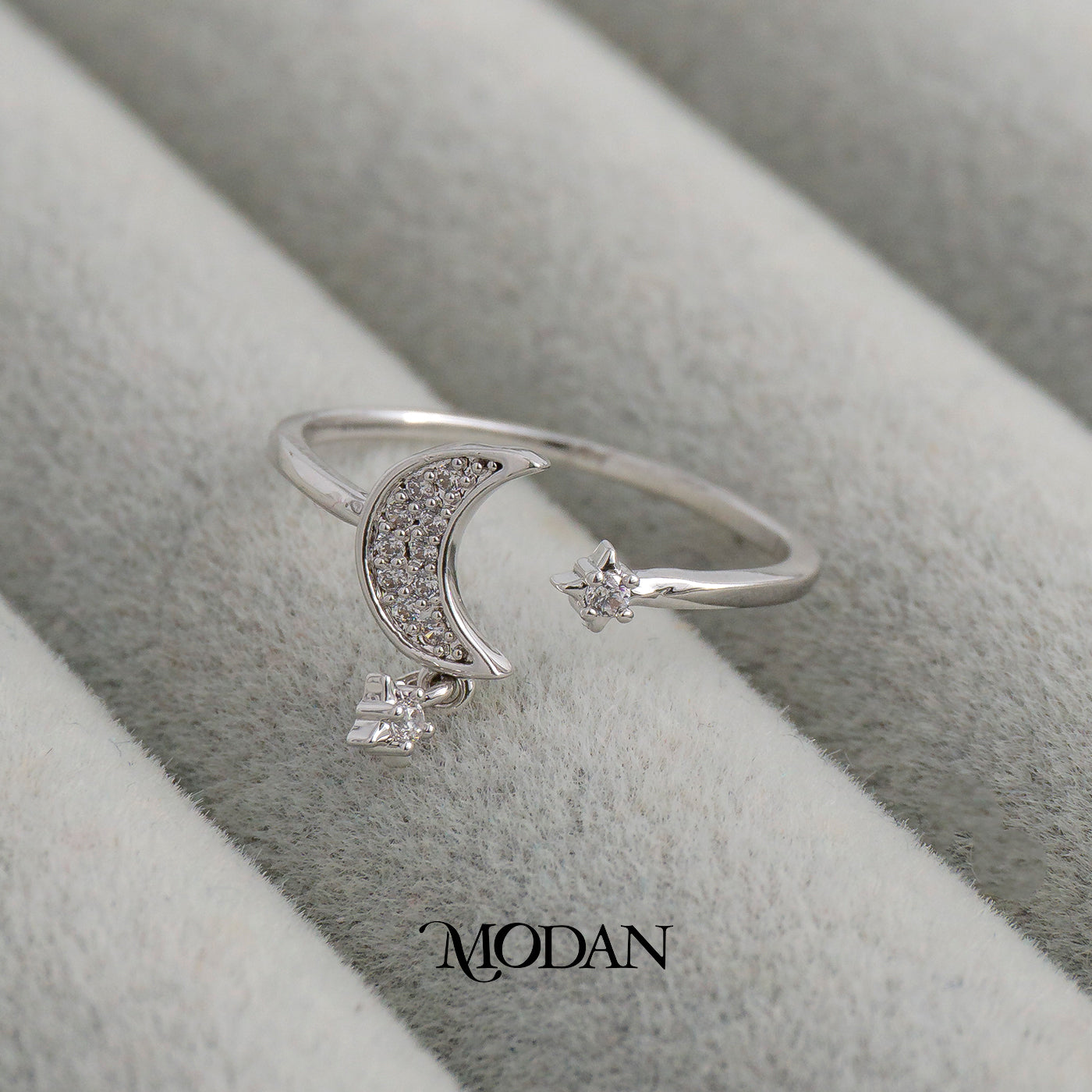 Celestial Moon Dangle Star Ring Cincin Luxe Bulan Bintang Hypoallergenic Triple White Gold Filled