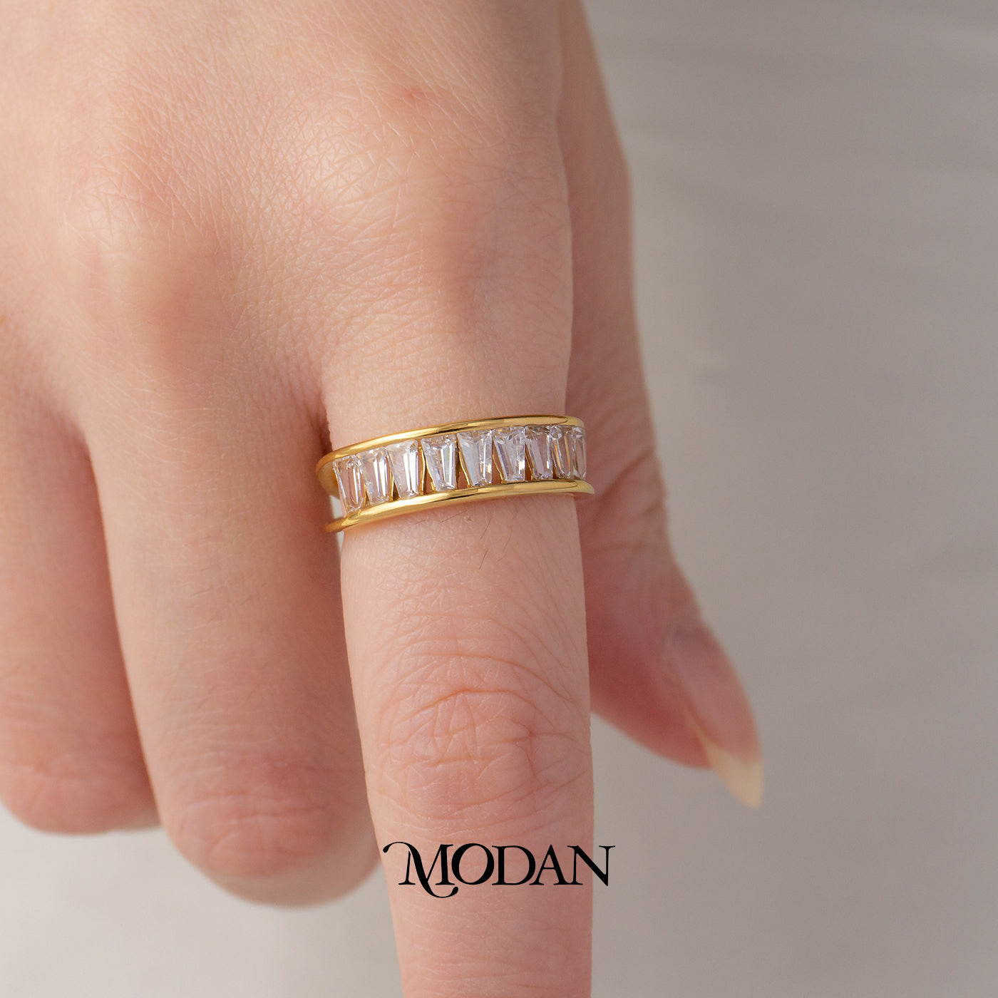 Minimalist Baguette Zigzag Ring Cincin Bentuk Baguette Zigzag Hypoallergenic Stainless Steel
