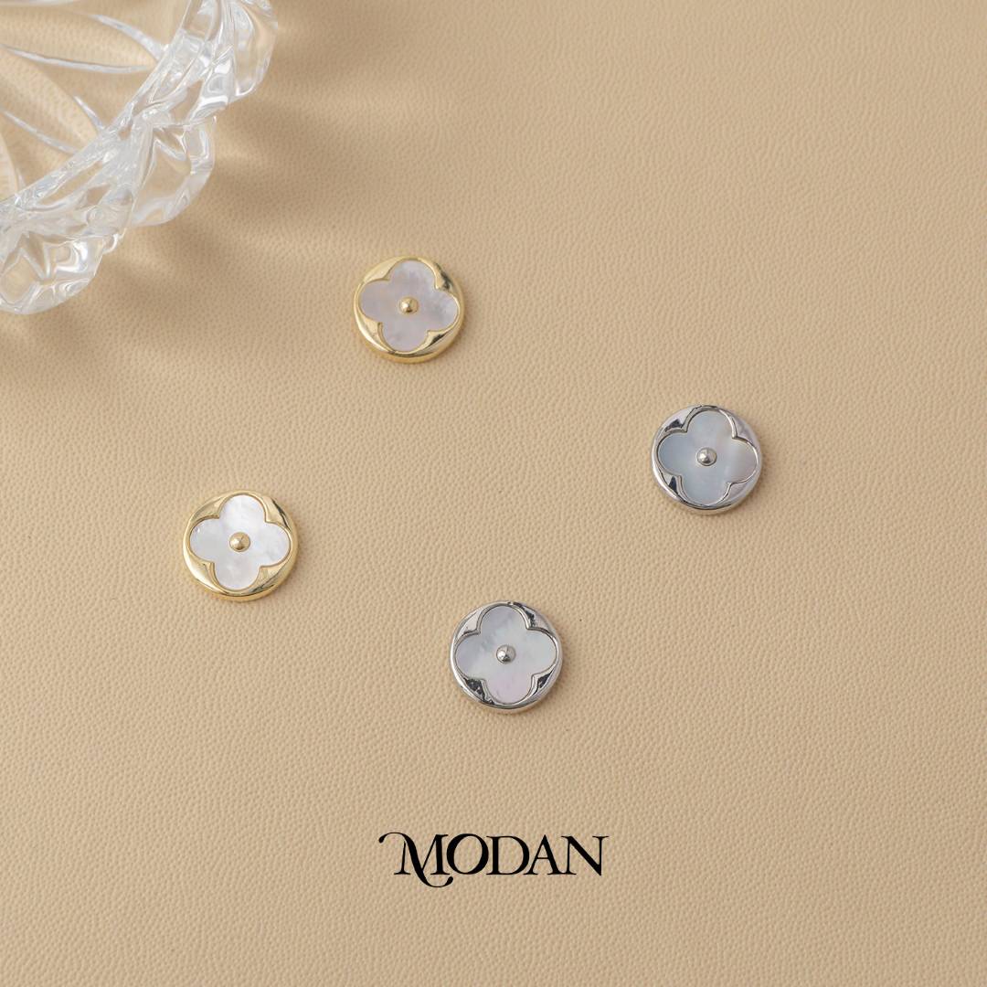 Mother of Pearl Round Lucky Clover Stud Earrings Anting Daun Keberuntungan Hypoallergenic Gold Filled