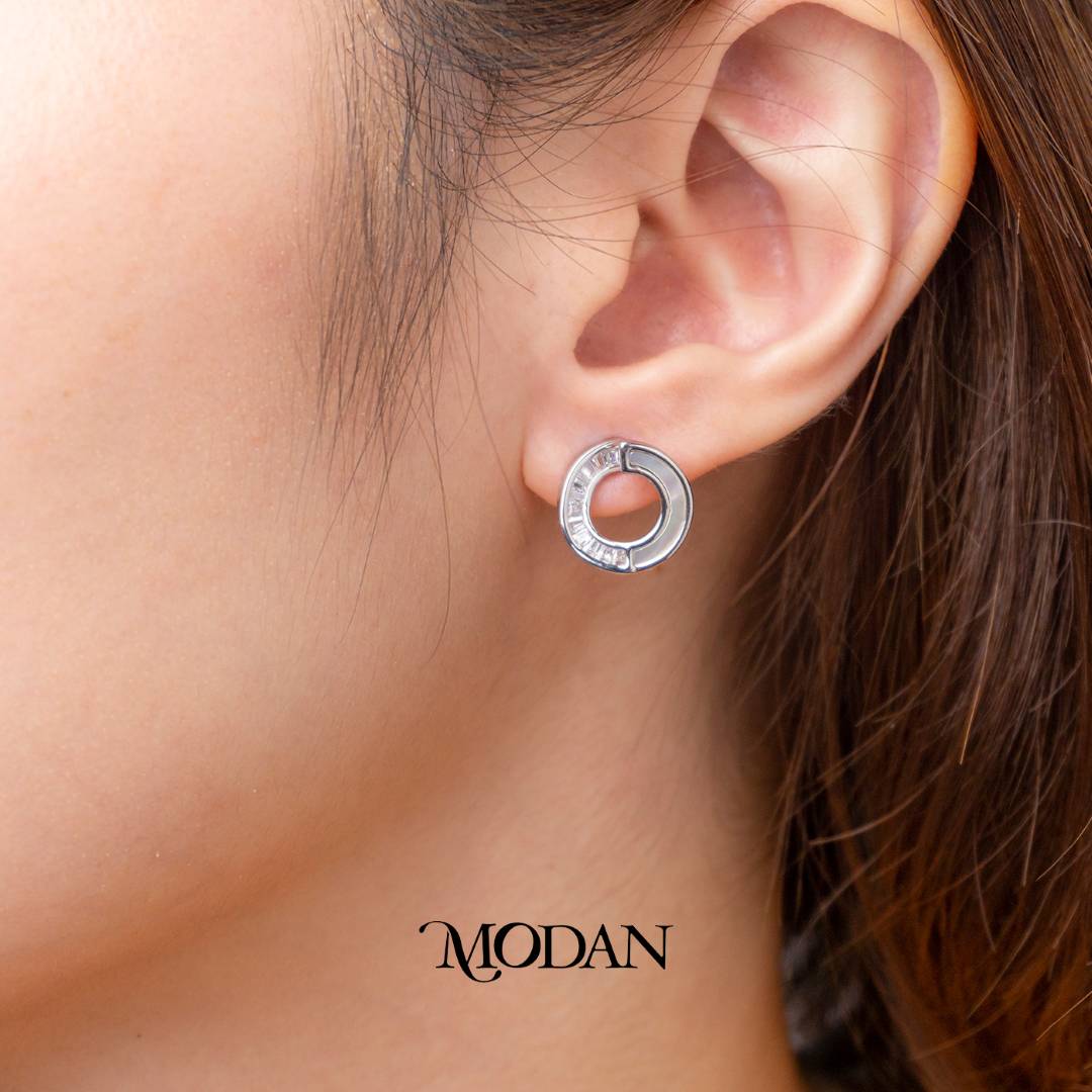 (9mm) Sparkling Baguette Zirconia Mother of Pearl Round C-Hoop Earrings Anting Elegan Hypoallergenic Gold Plated