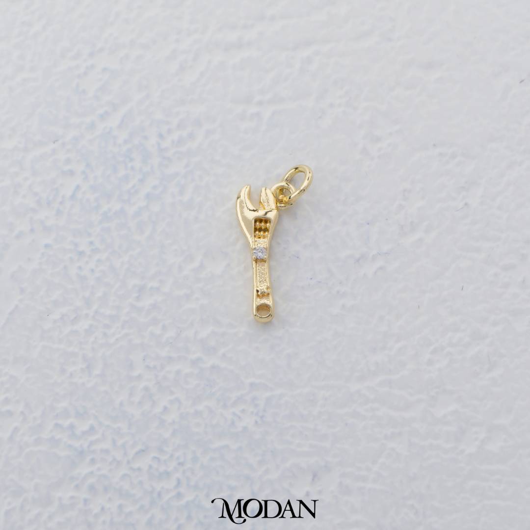 Mini Golden Wrench Charm DIY Charm Liontin Kunci Kecil Hypoallergenic Gold Filled