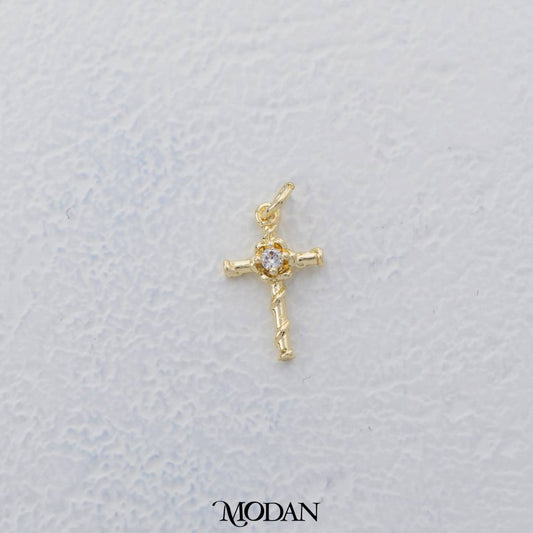Dainty Solitaire Religious Cross Charm DIY Liontin Salib Berlian Mata Satu Hypoallergenic Gold Filled