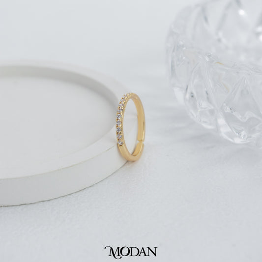 Minimalist Pave Eternity Band Ring Cincin Minimalist Batuan Pasir Hypoallergenic Gold Plated