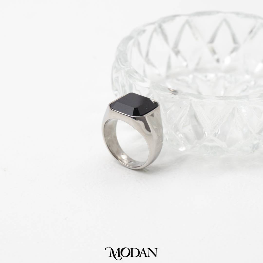 Bold Black Onyx Signet Ring Cincin Batu Kotak Hitam Hypoallergenic Stainless Steel