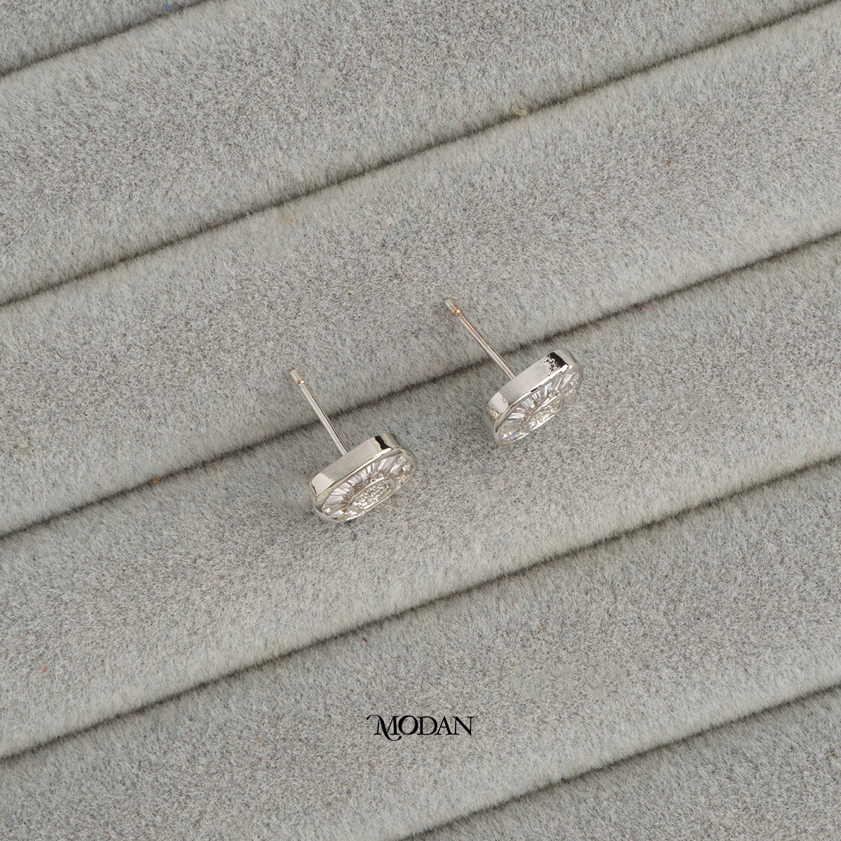 (10mm) Sparkling Baguette Square Stud Earrings Anting Tusuk Persegi Hypoallergenic Gold Plated