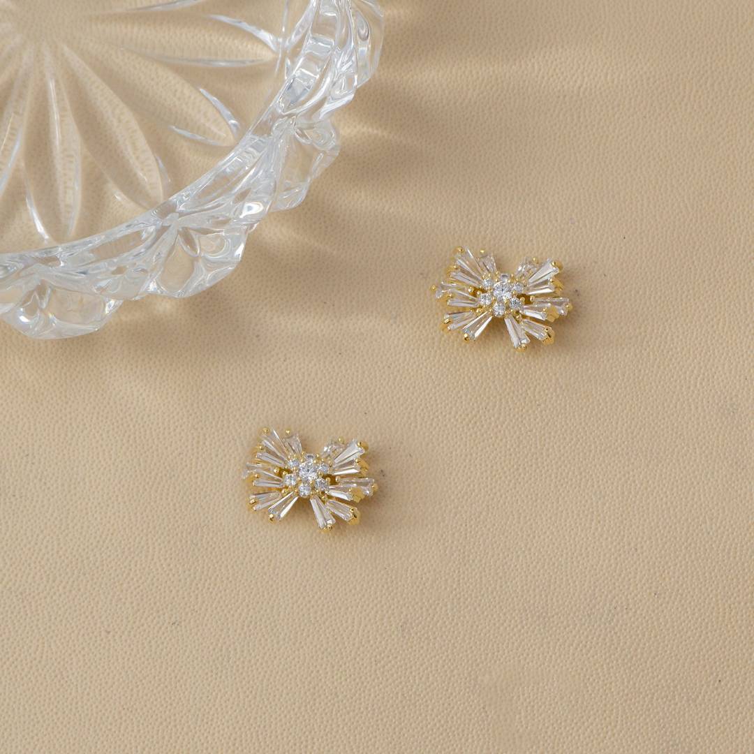 (16mm) Sparkling Baguette Coquette Bow Stud Earrings Anting Tusuk Pita Hypoallergenic Gold Plated