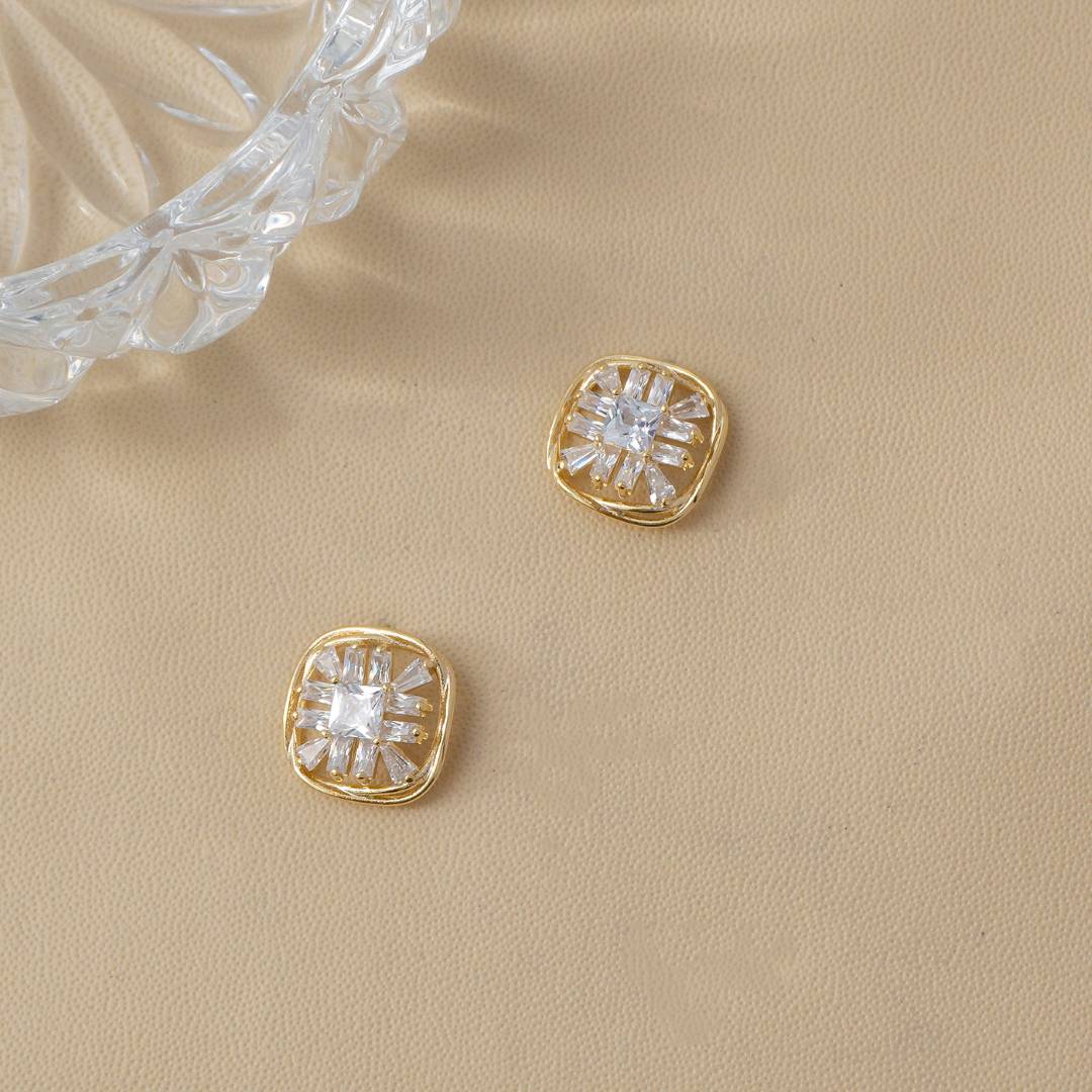 (13mm) Sparkling Baguette Zirconia Open Square Stud Earrings Anting Tusuk Persegi Hypoallergenic Gold Plated