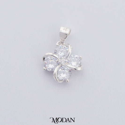 Clear Lucky Clover Charm DIY Charm Liontin Kalung Bunga Silver Hypoallergenic S925