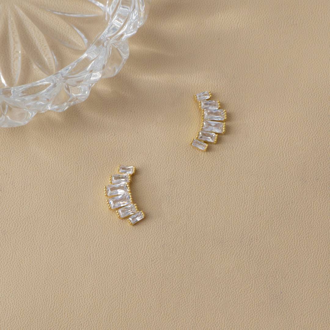 Bridal Curved Baguette Earring Anting Pesta Bentuk Baguette Hypoallergenic Gold Plated