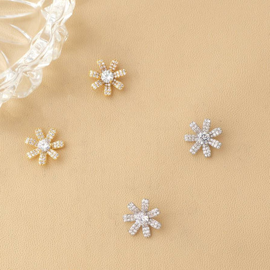 (13mm) Micro Paved CZ Sparkling Sun Flower Stud Earrings Anting Tusuk Bunga Hypoallergenic Gold Plated
