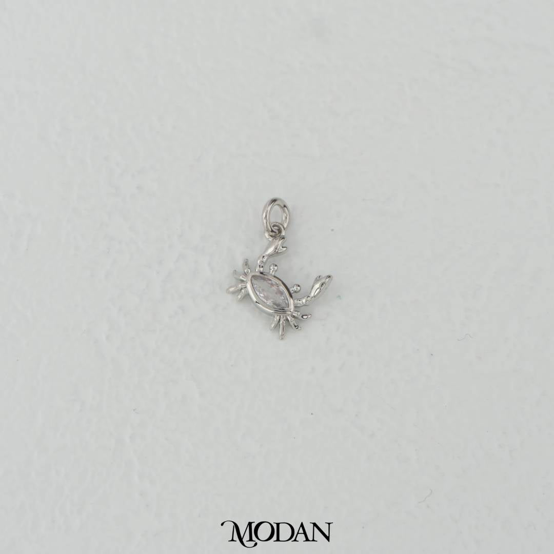 Tiny Crab Charm DIY Charm Liontin Kepiting Laut Hypoallergenic Gold Filled