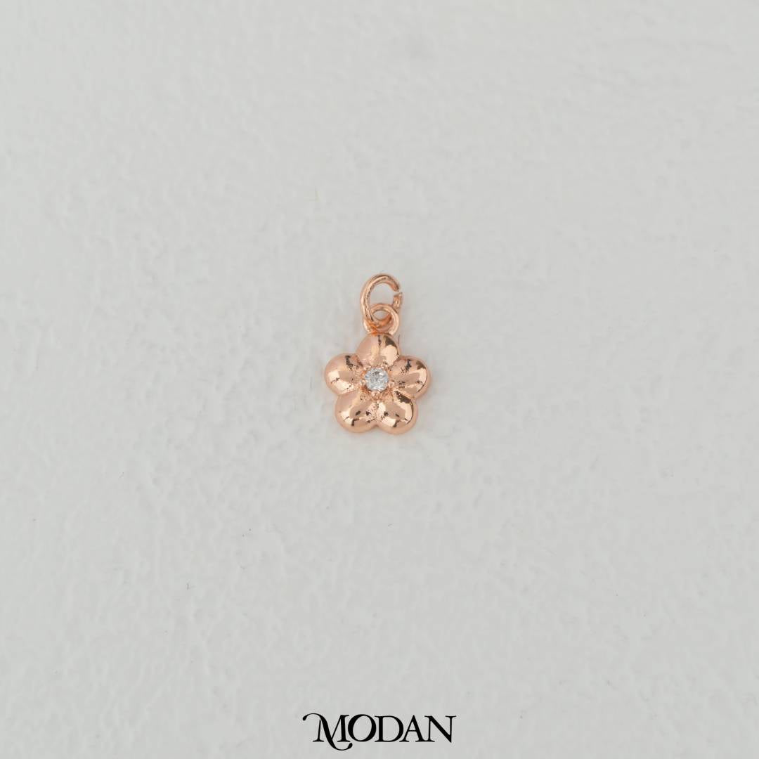 Simple Dainty Mini Flower Charm DIY Charm Liontin Bunga Kecil Hypoallergenic Gold Filled
