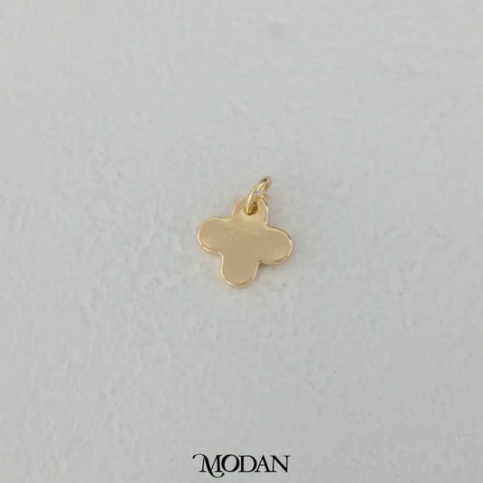 Plain Golden Clover Charm Charm DIY Charm Liontin Bunga Kecil Hypoallergenic Gold Filled