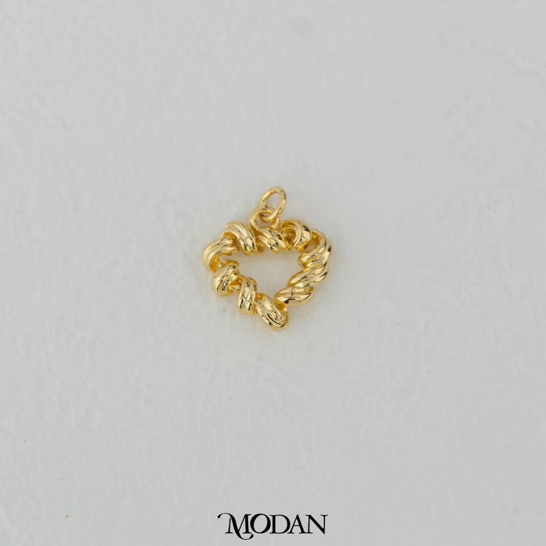 Plain Curly Curve Love Shaped Charm DIY Charm Liontin Hati Hypoallergenic Gold Filled