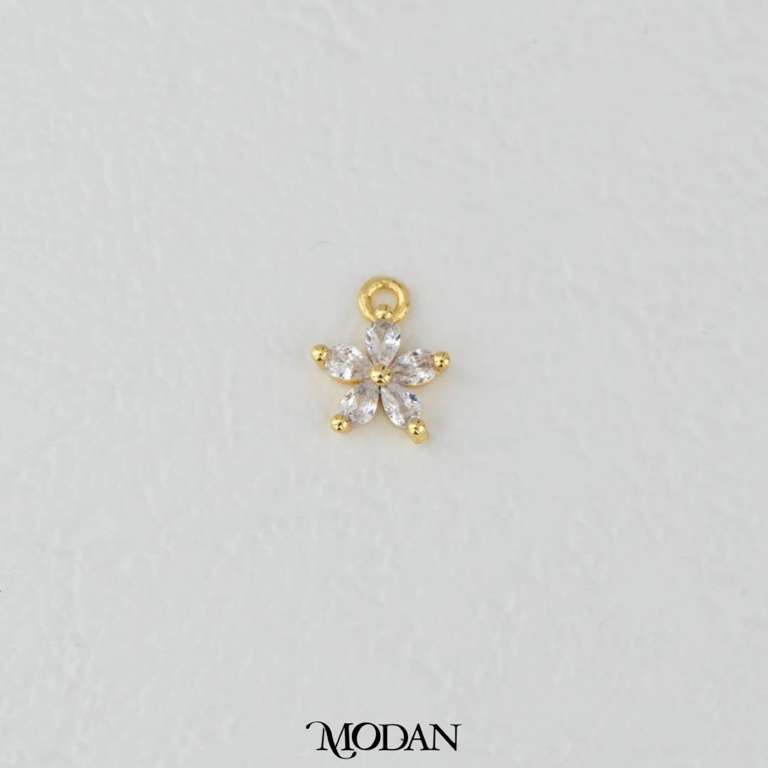 Mini Flower Clear Zirconia Charm DIY Charm Liontin Bunga Kecil Kilau Hypoallergenic Gold Filled