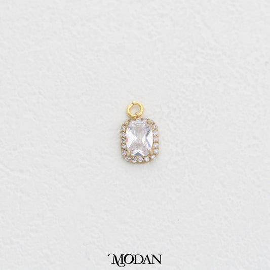Micro Paved Radiant Oval Charm Liontin Oval Berkilau Hypoallergenic Gold Filled
