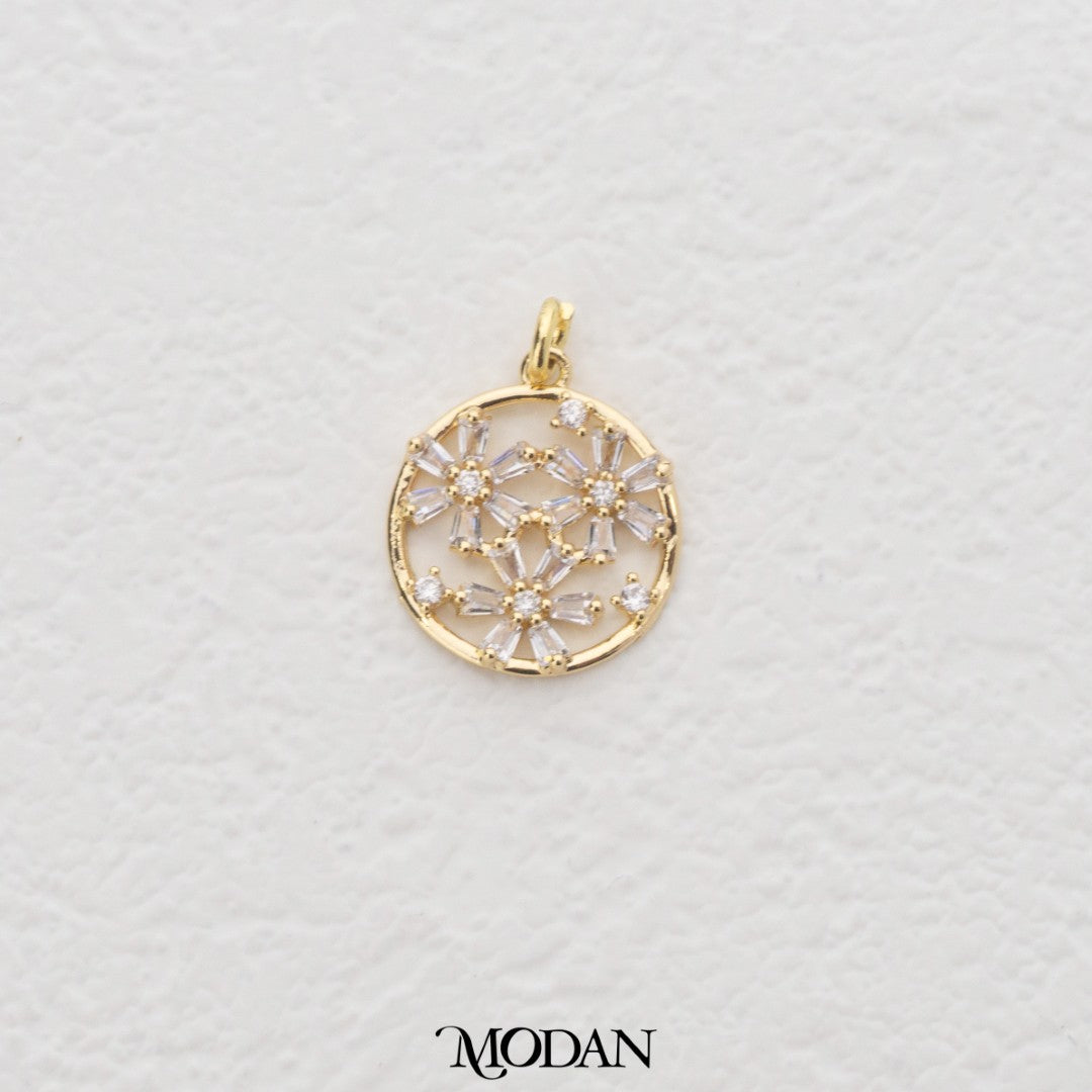 Sparkling Floral Medallion DIY Charm Liontin Karangan Bunga Bulat Hypoallergenic Gold Filled