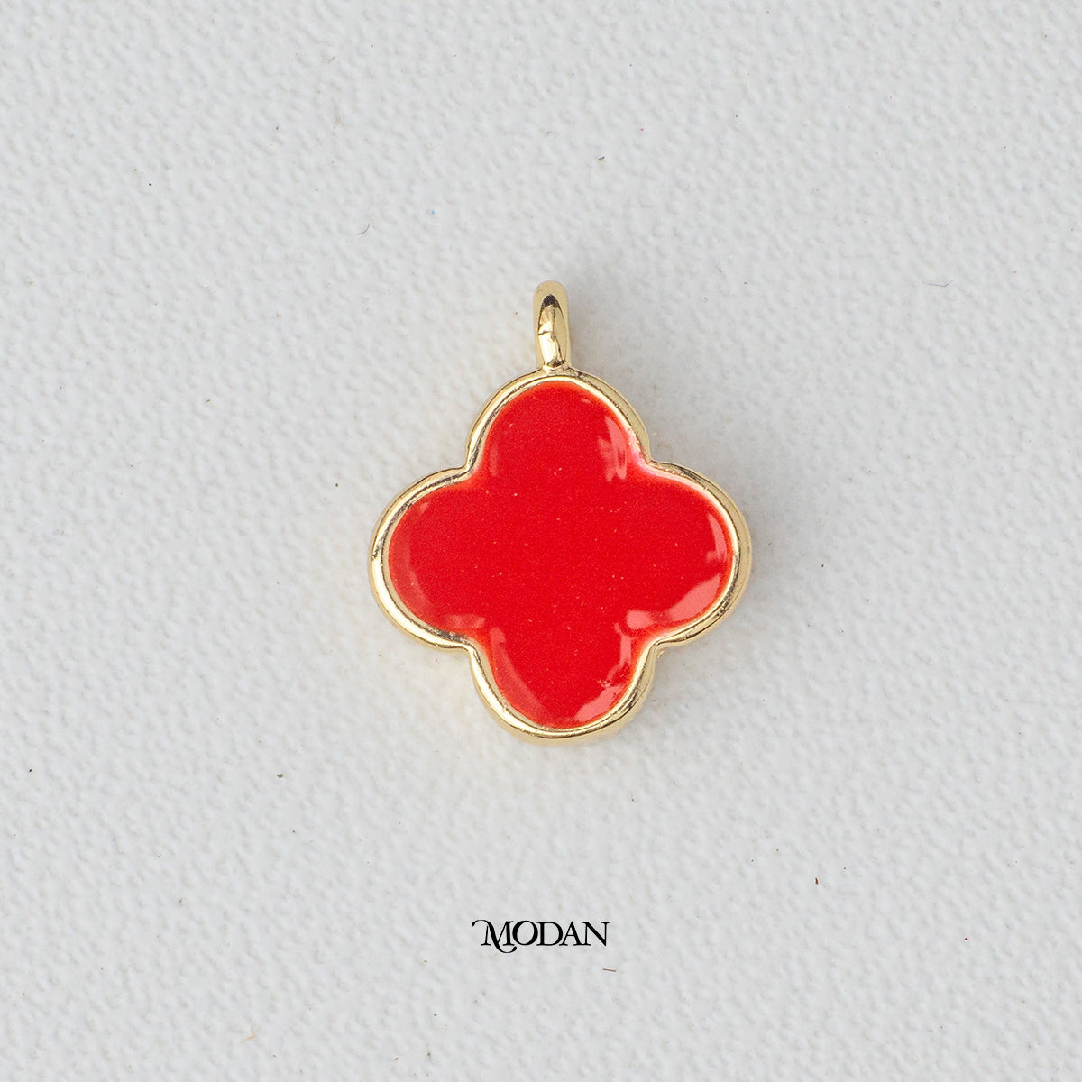Tiny Red Black Leaf Clover Good Luck DIY Charm Liontin Keberuntungan Hypoallergenic Gold Plated