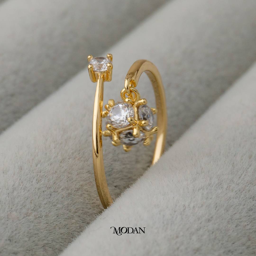 Geometric Cube & Solitaire Ring Cincin Bentuk Kubus Hypoallergenic Gold Plated