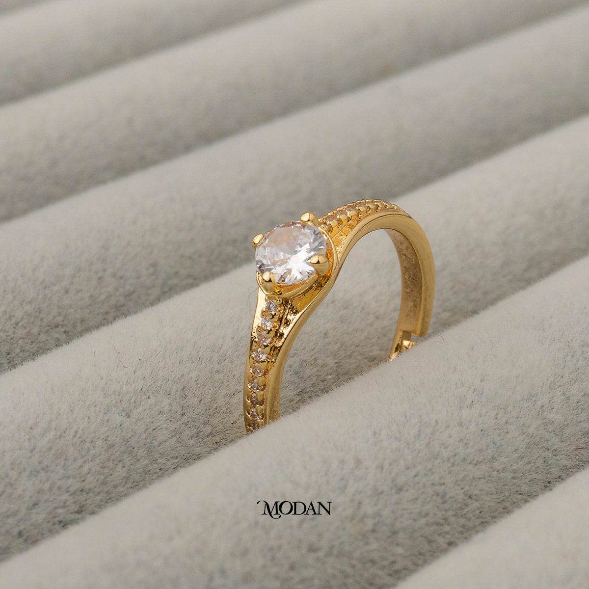Split Shank Solitaire Adjustable Ring Cincin Solitaire Rangka Belah Hypoallergenic Gold Plated