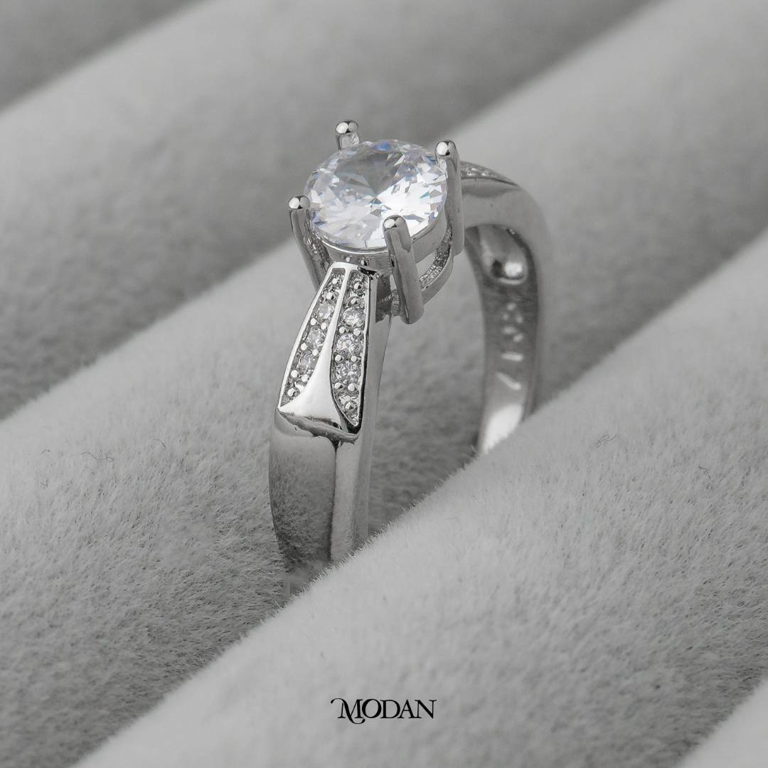 Winged Solitaire Wedding Ring Cincin Simple Minimalist Hypoallergenic Gold Plated
