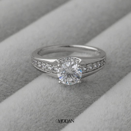 Minimalist Accent Solitaire Wedding Ring Cincin Bulat Hypoallergenic Gold Plated