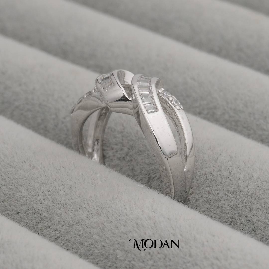 Twisted Baguette Wave Ring Cincin Rangka Melilit Bentuk Ombak Hypoallergenic Gold Plated