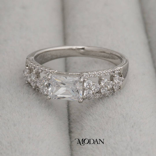 Rectangle Solitaire Cluster Ring Cincin Solitiare Model Persegi Panjang Hypoallergenic Gold Plated