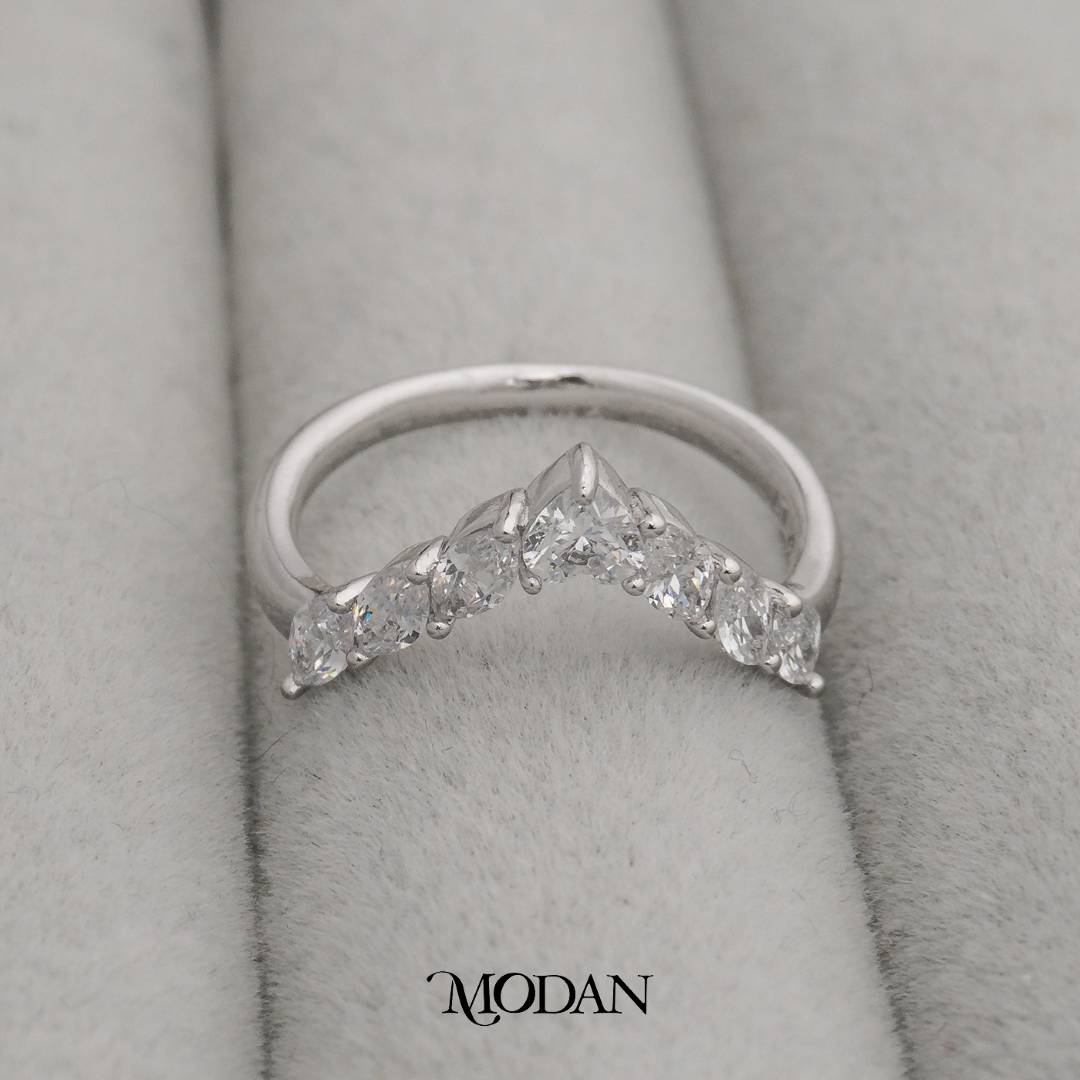 V Shaped Heart Band Ring Cincin Bentuk V Bermotif Hati Hypoallergenic Gold Plated