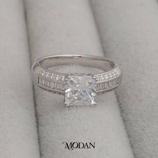 Elegant Box Princess Cut Ring Cincin Kotak Elegan Hypoallergenic Gold Plated