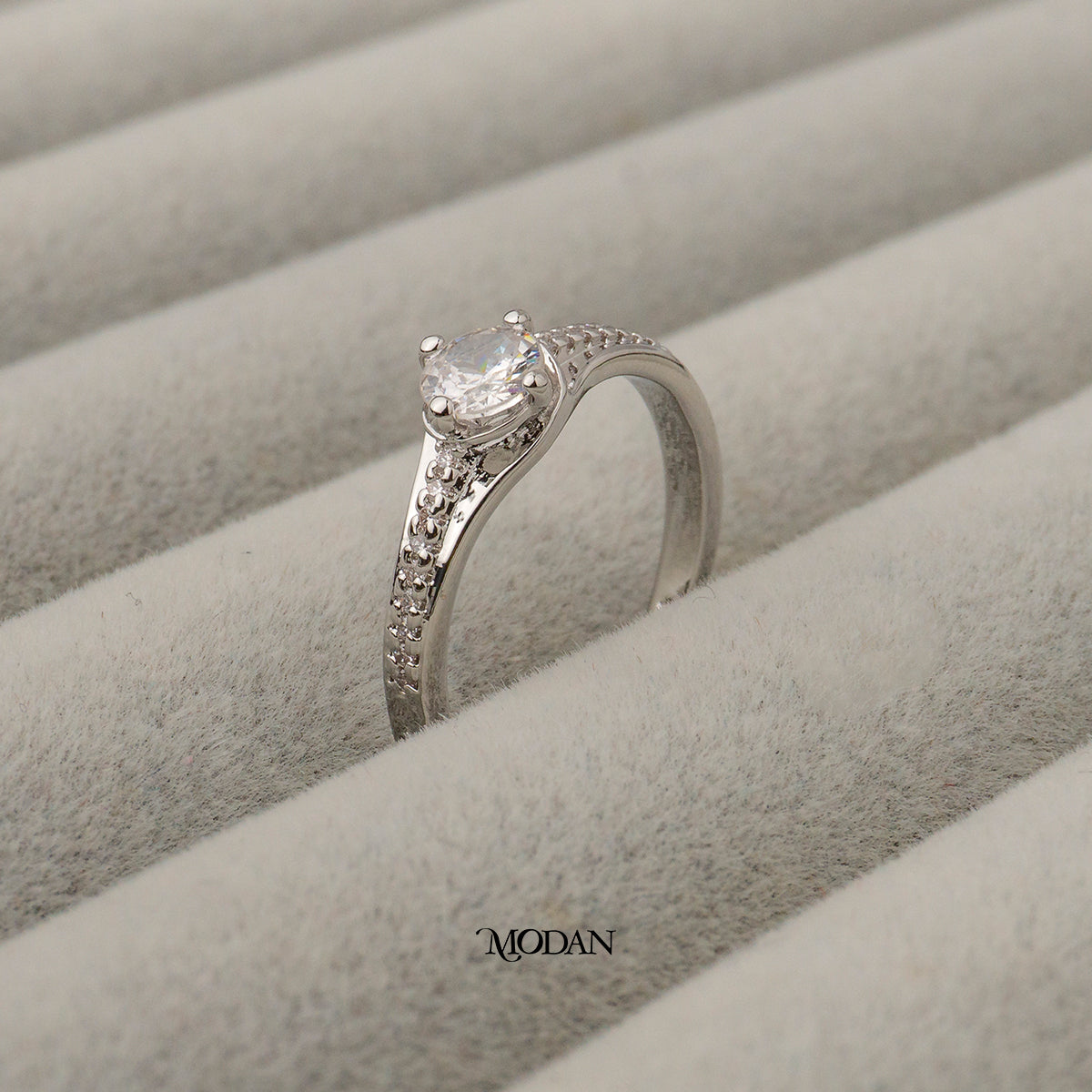 Split Shank Solitaire Adjustable Ring Cincin Solitaire Rangka Belah Hypoallergenic Gold Plated
