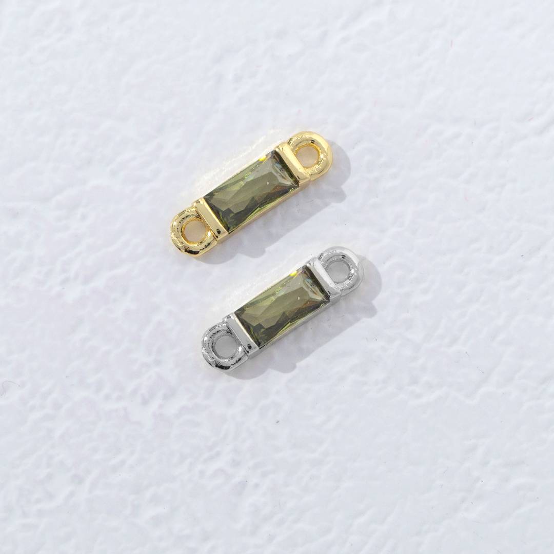 Colorful Rectangular Princess Cut Birthstone DIY Connector Liontin Bulan Lahir Warna-Warni Hypoallergenic Gold Filled
