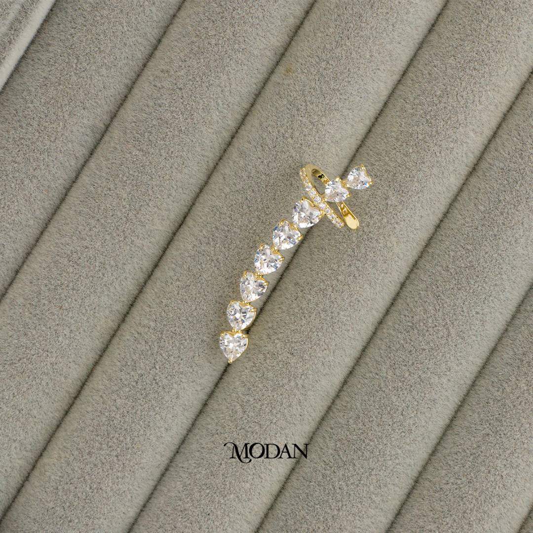 (41mm)(Right) Sparkling Zirconia Love Heart Vine Earcuff Earring Hypoallergenic Gold Plated