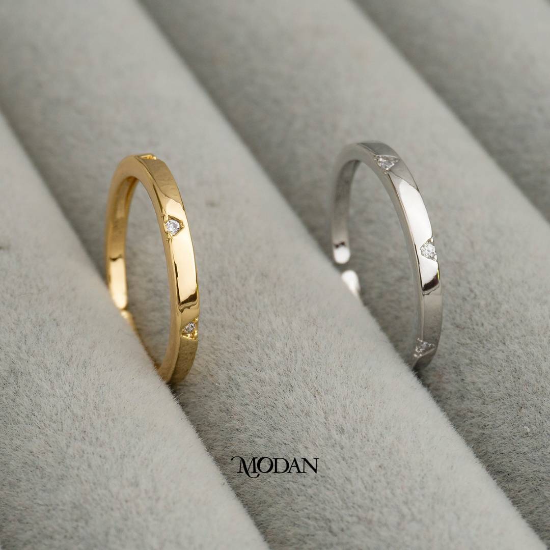The Etched Triangle Adjustable Ring Cincin Ukiran Segitiga Hypoallergenic Gold Plated
