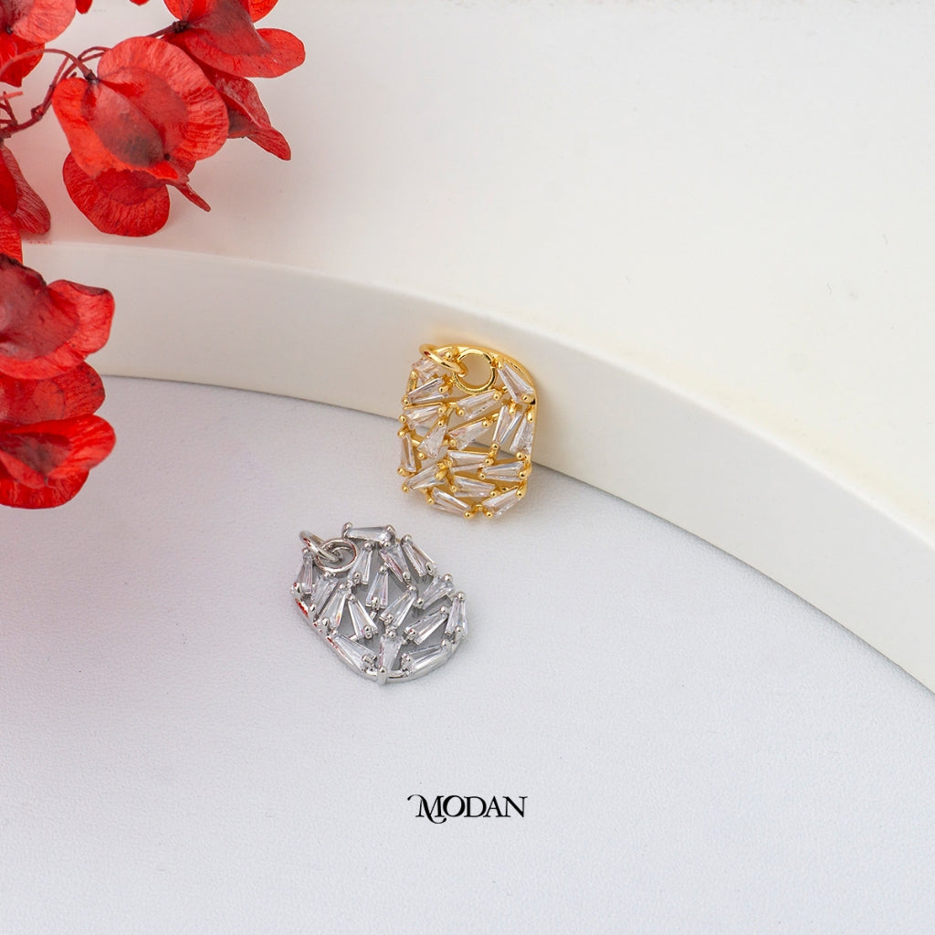 Sparkling Irregular Baguette Rectangular Pendant DIY Liontin Abstrak Berlian Persegi Panjang Hypoallergenic Gold Plated