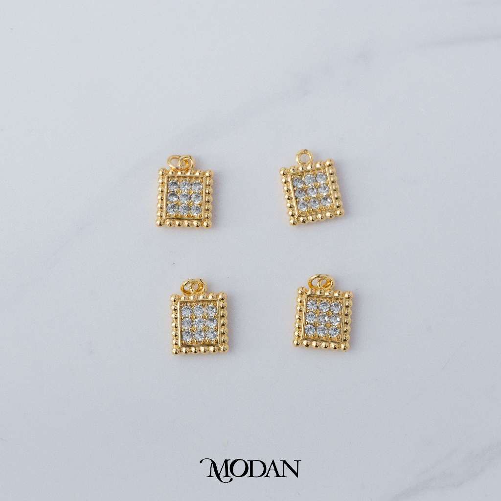 Micro Paved Geometric Square DIY Charm Liontin Berlian Persegi Hypoallergenic Gold Filled