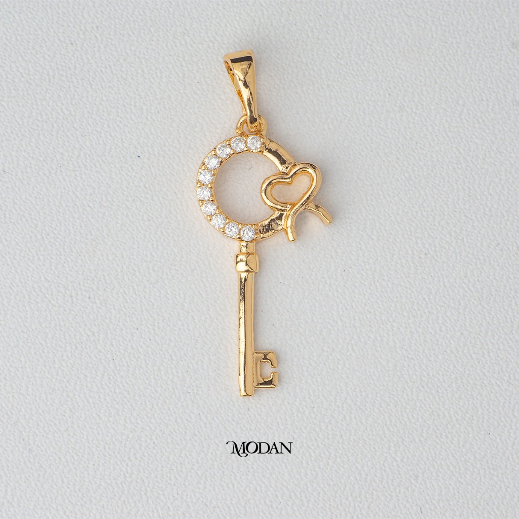 Sparkling Love Heart Key Pendant DIY Pendant Liontin Kunci Hati Hypoallergenic Gold Plated