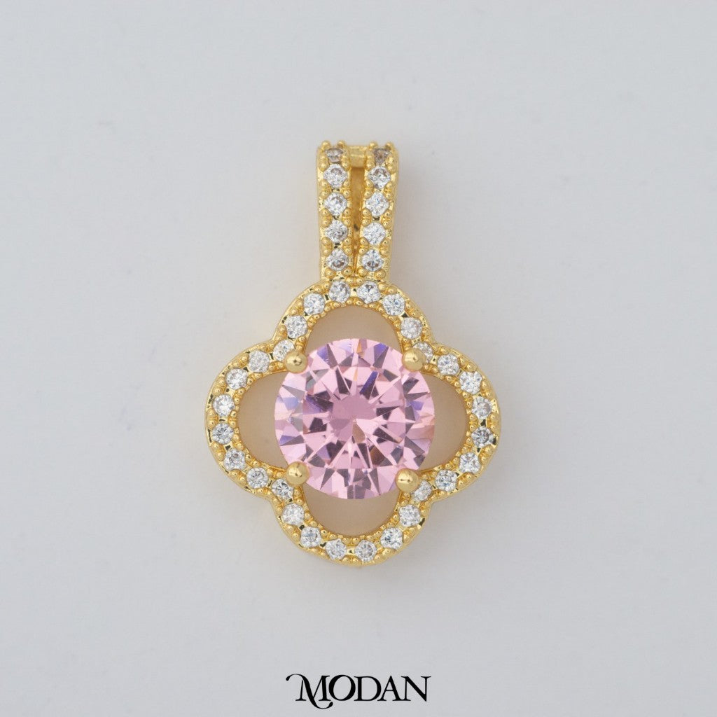 Pink Diamond Replica Micro Paved Lucky Clover Pendant DIY Pendant Liontin Daun Semanggi Hypoallergenic Gold Filled