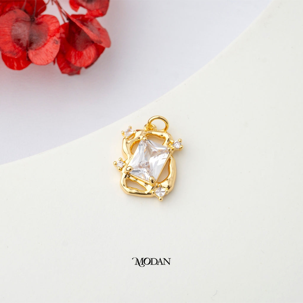 Sparkling Irregular Rectangle Shaped Pendant DIY Liontin Berlian Persegi Mata Satu Bingkai Abstrak Hypoallergenic Gold Plated