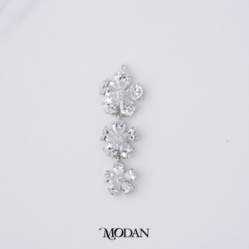 Sparkling Triple Flowers Dangle Pendant DIY Liontin Panjang Bunga Berlian Hypoallergenic Gold Plated