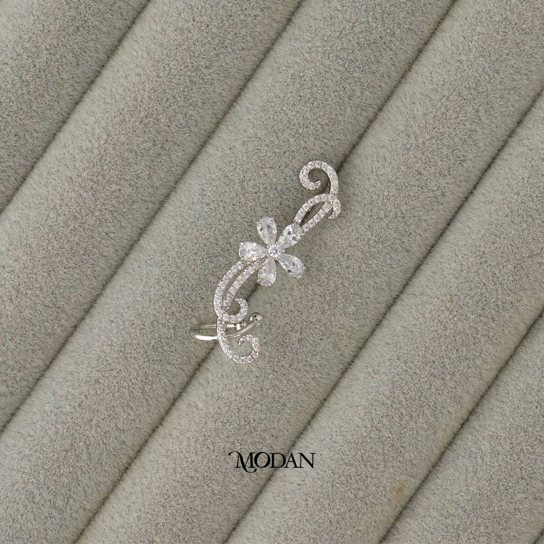 (35mm)(Left) Classic Bridal Flower Earcuff Earring Hypoallergenic Gold Plated