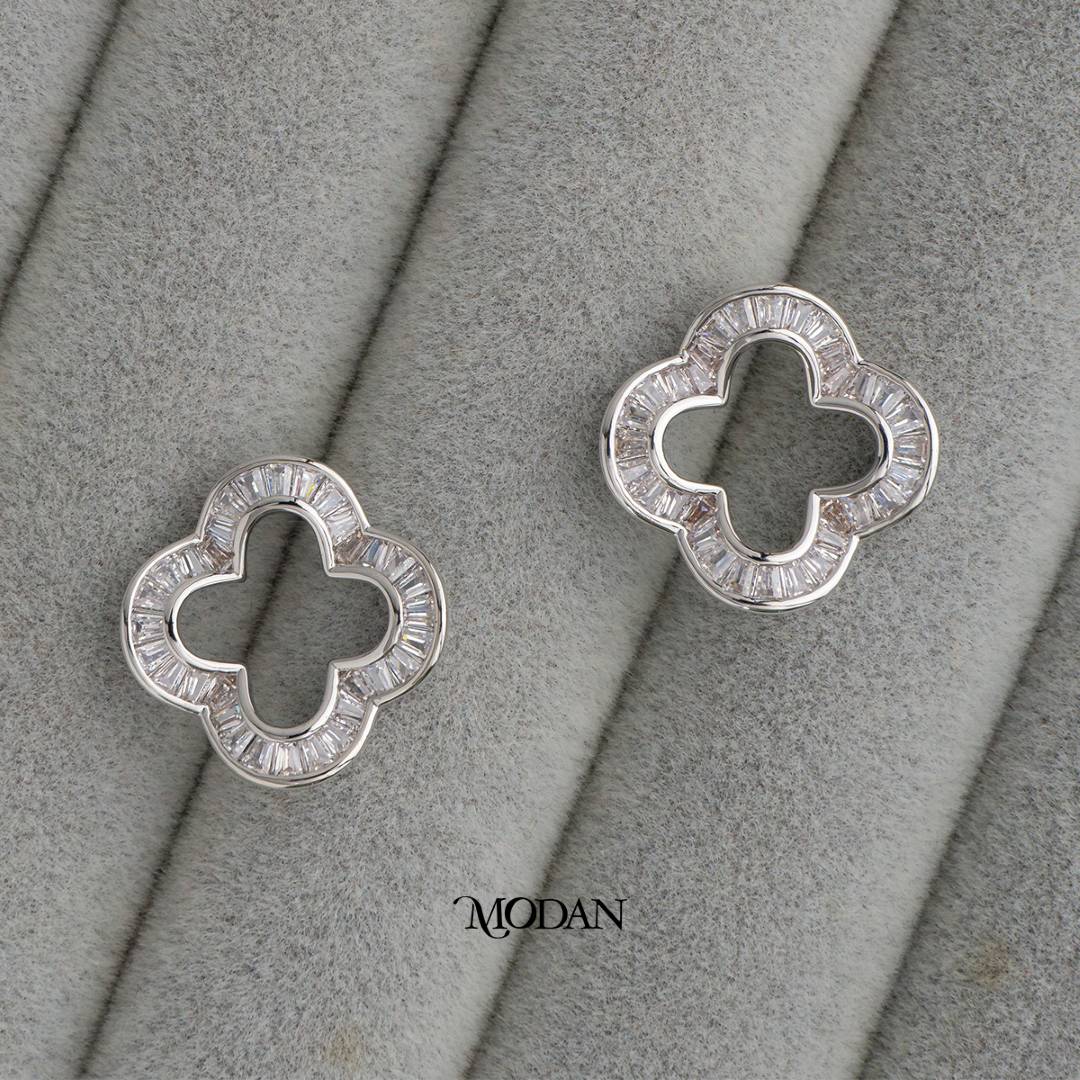 Lucky Four Leaf Clover Baguette Stud Earrings Anting Pesta Daun Semanggi Hypoallergenic Gold Filled