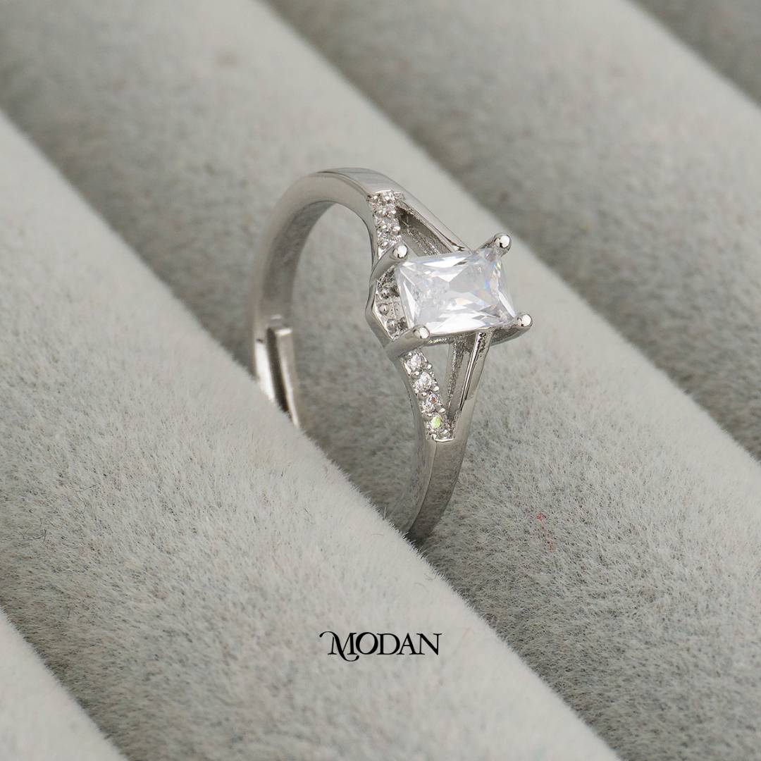 Bridal Radiant Cut Cubic Zirconia Adjustable Ring Cincin Pesta Kotak Hypoallergenic Gold Plated