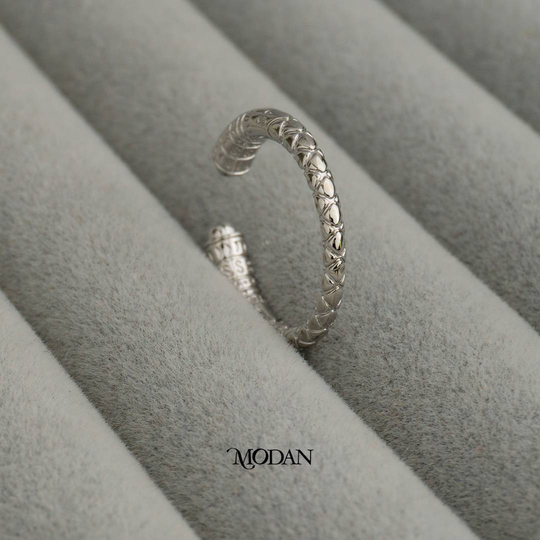 Textured Unisex Adjustable Ring Cincin Pria Wanita Statement Bertekstur Hypoallergenic Gold Plated